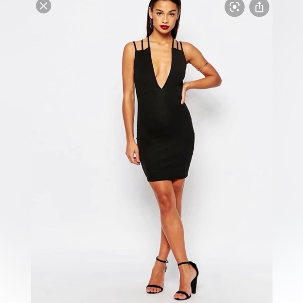 NWT: Boohoo little black dress ❤️